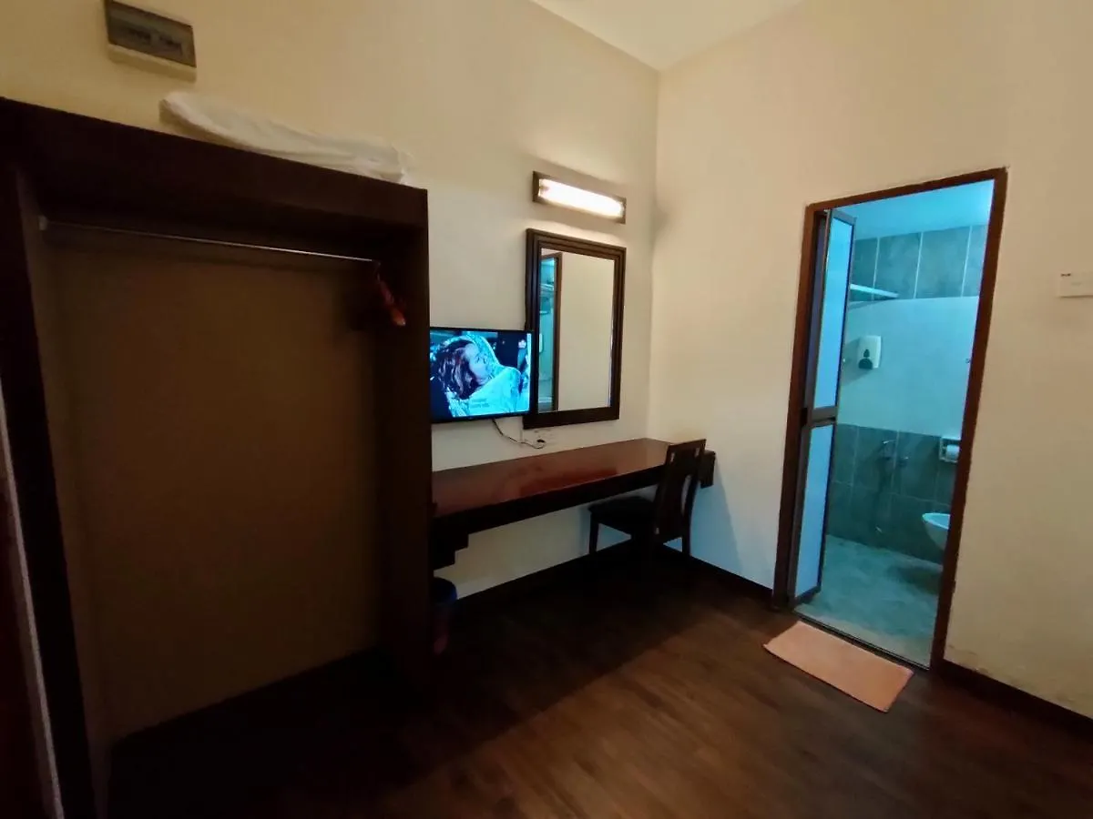 코지 모텔 말라카 3*,